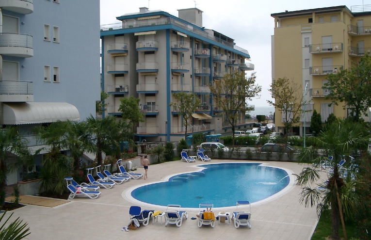 Piscines - 1