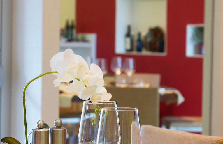 Restaurants - 1