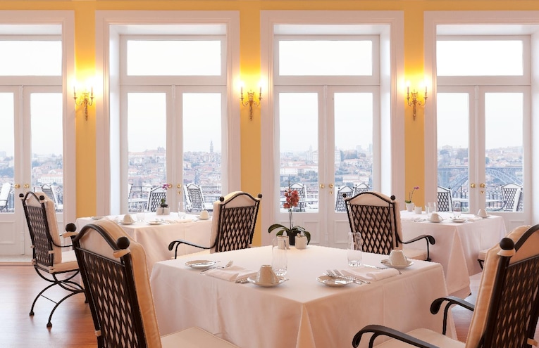 Restaurants - 4