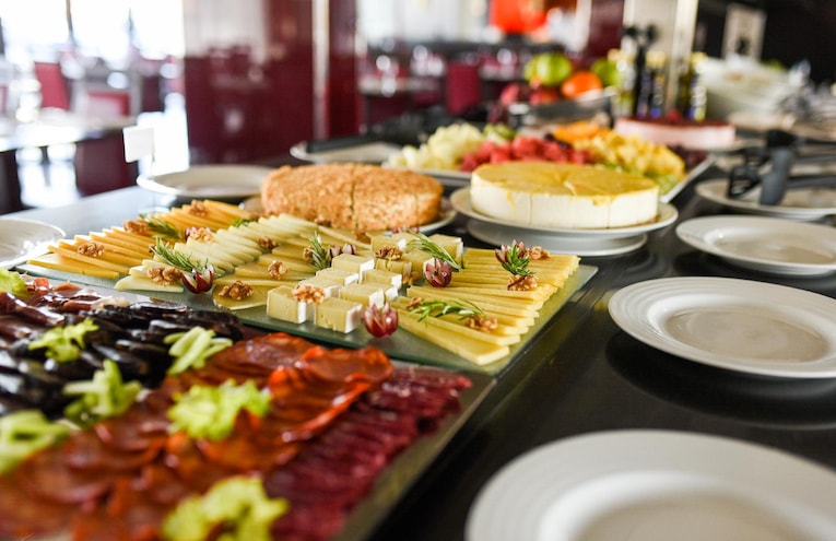 Restaurants - 7