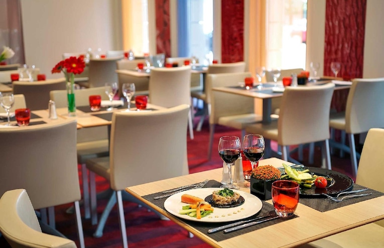 Restaurants - 1