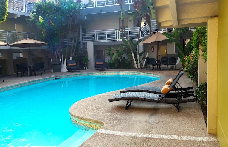 Piscines - 1