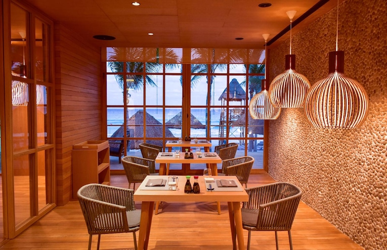 Restaurants - 7