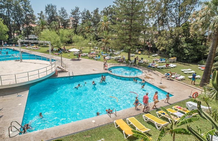 Piscines - 1