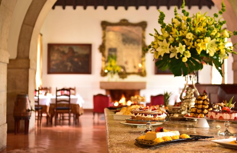 Restaurants - 4