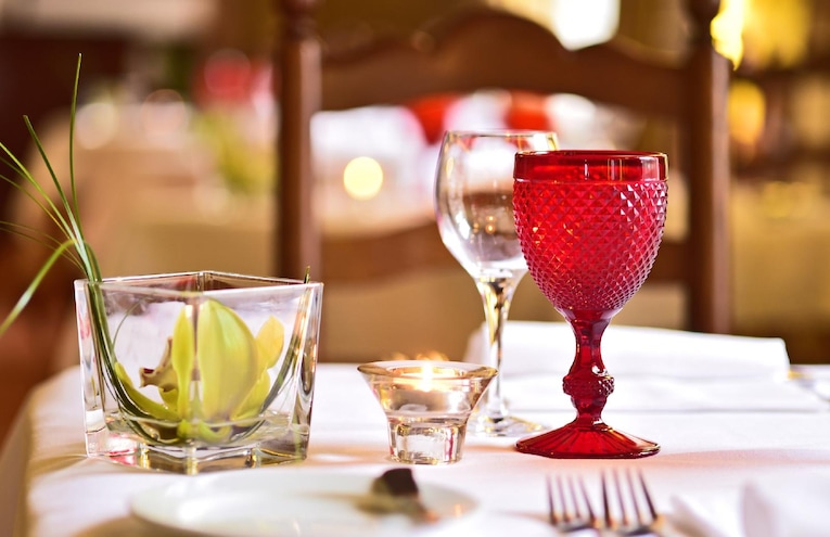 Restaurants - 7
