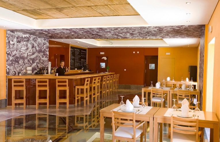 Restaurants - 1