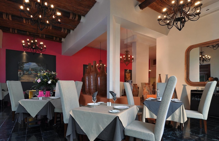 Restaurants - 3