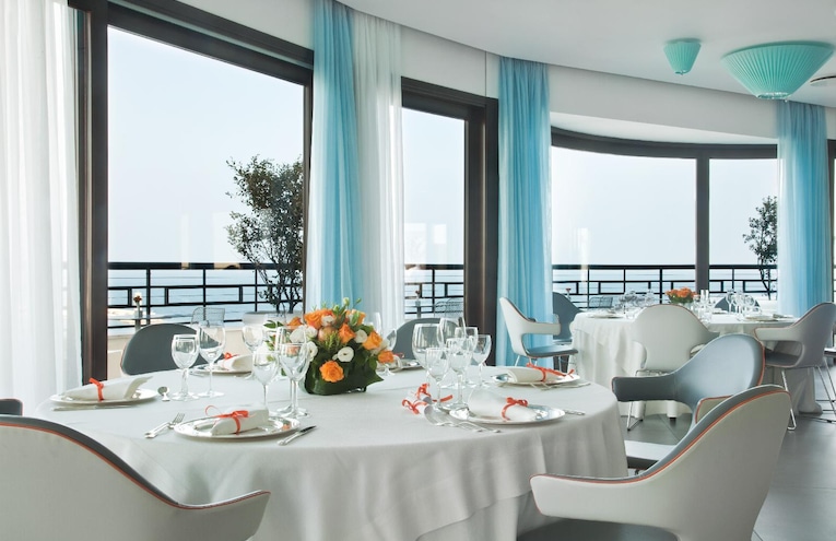 Restaurants - 1