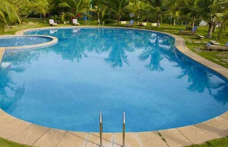 Piscines - 1