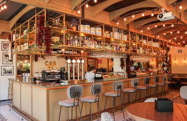 Restaurants - 6