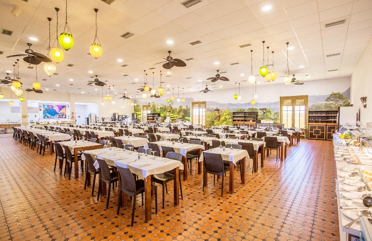 Restaurants - 9
