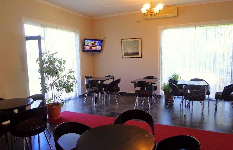 Restaurants - 4
