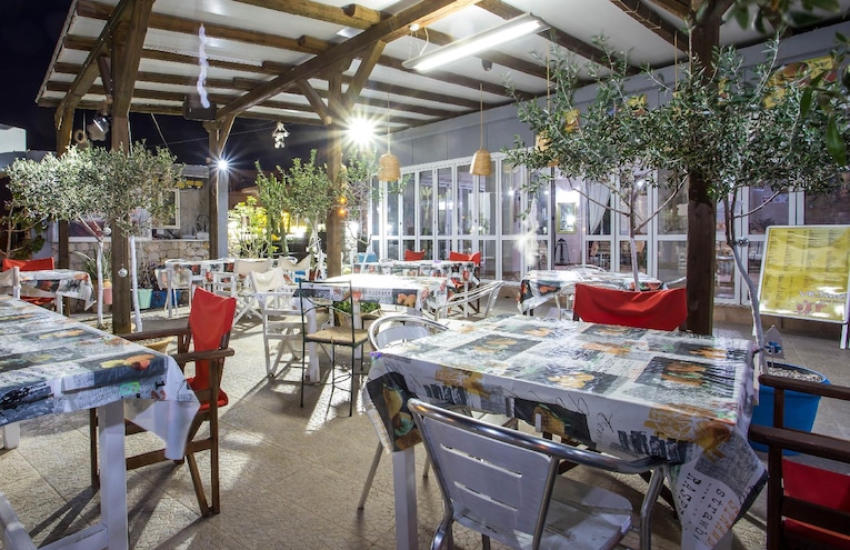Restaurants - 1