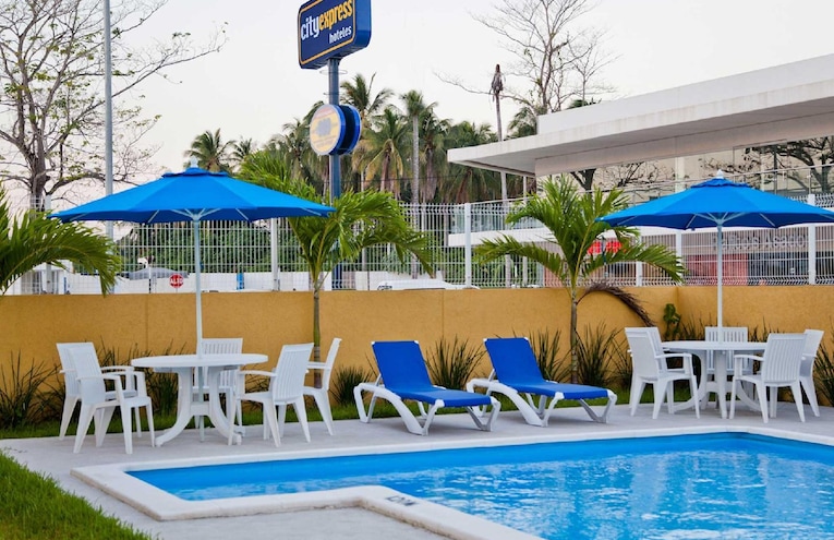Piscines - 1