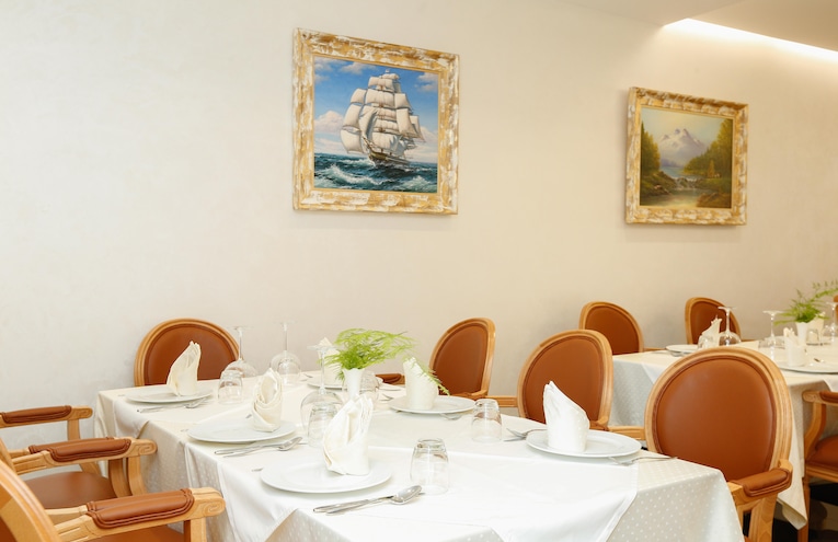 Restaurants - 1