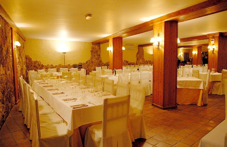 Restaurants - 1