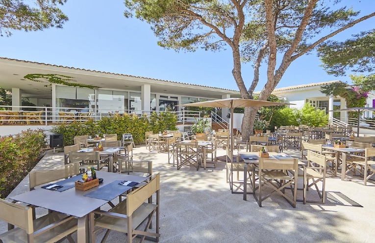 Restaurants - 4