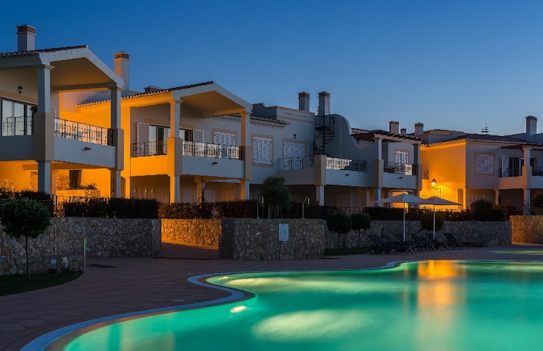 Piscines - 1