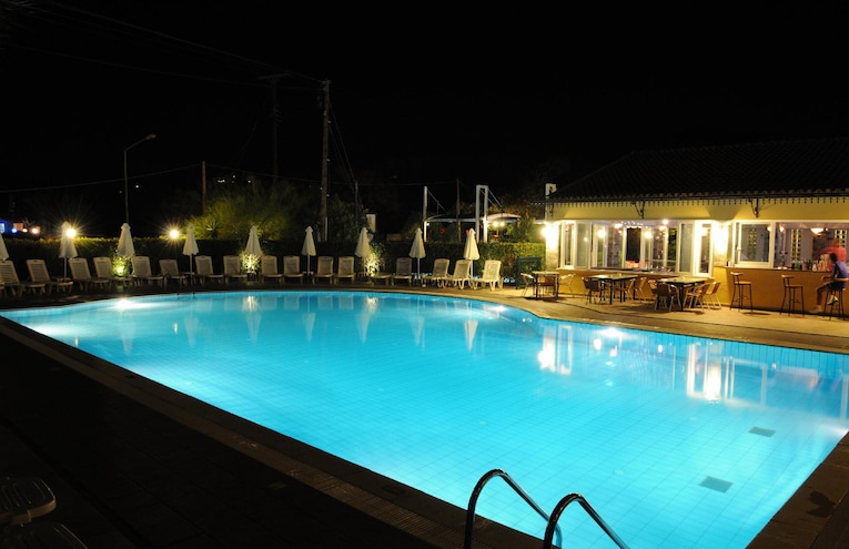 Piscines - 1