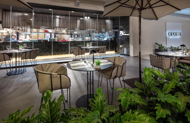 Restaurants - 4