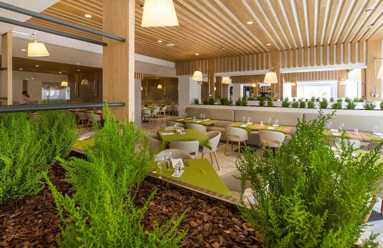 Restaurants - 4