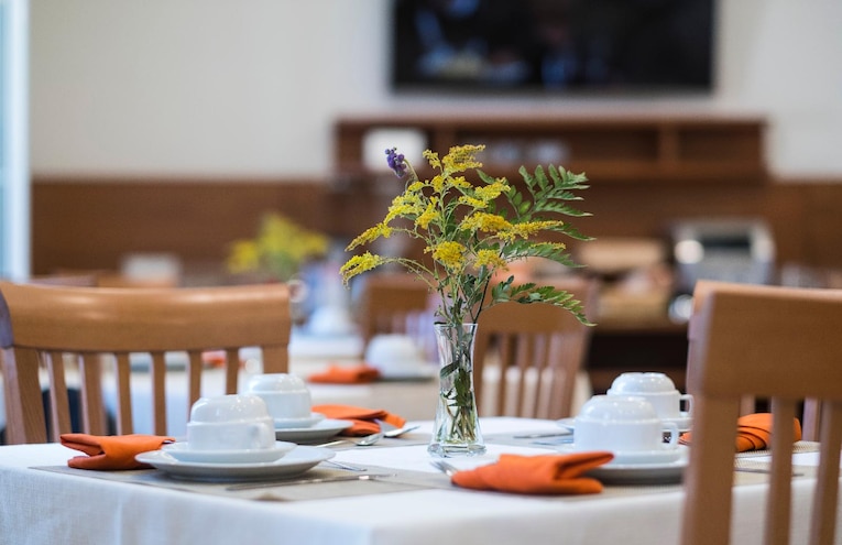 Restaurants - 3