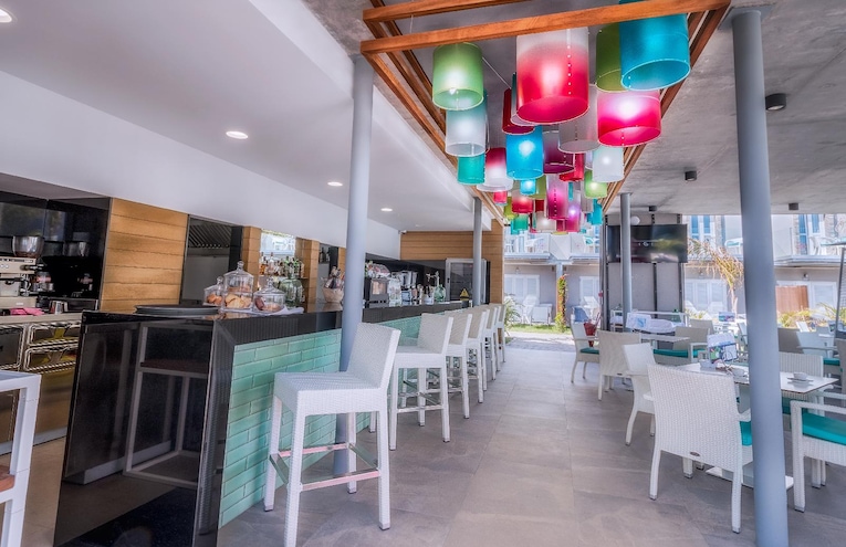 Restaurants - 4