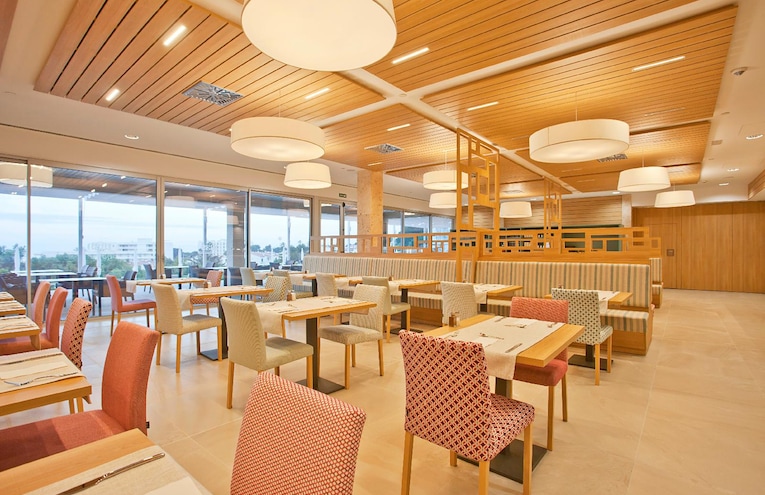 Restaurants - 6
