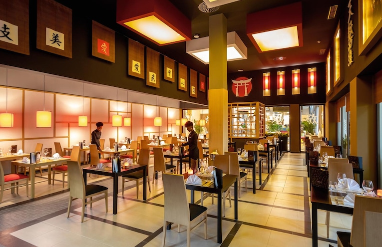 Restaurants - 4
