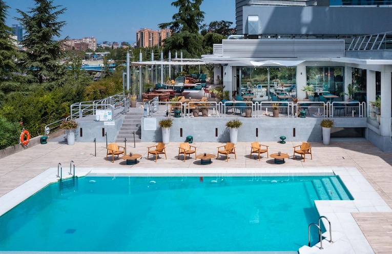 Piscines - 1