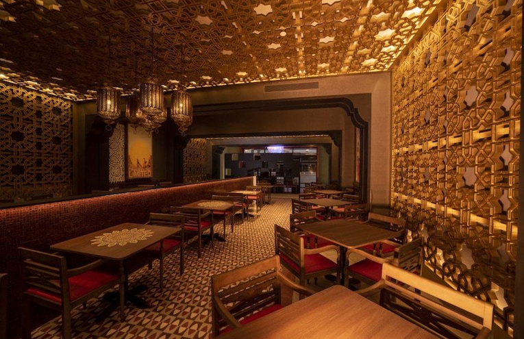 Restaurants - 7