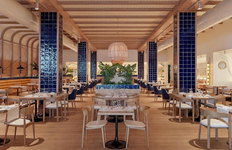 Restaurants - 8