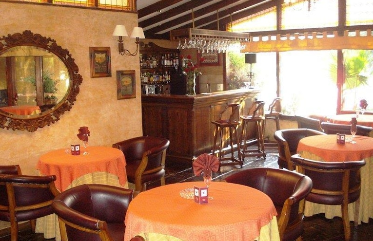 Restaurants - 1