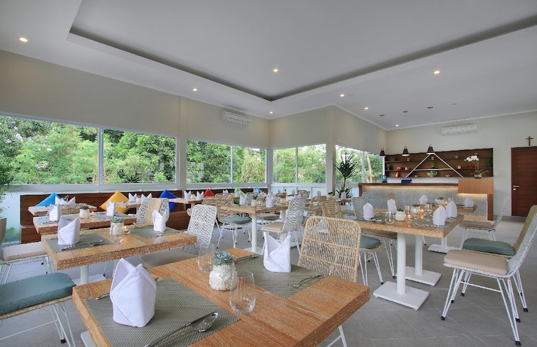 Restaurants - 1