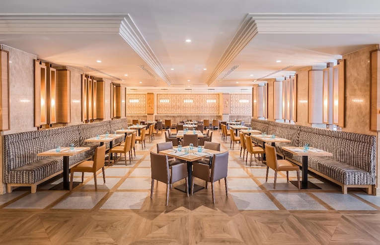 Restaurants - 6