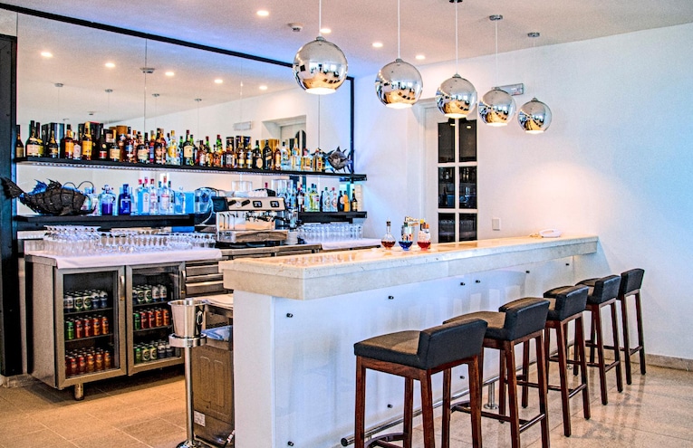 Restaurants - 1