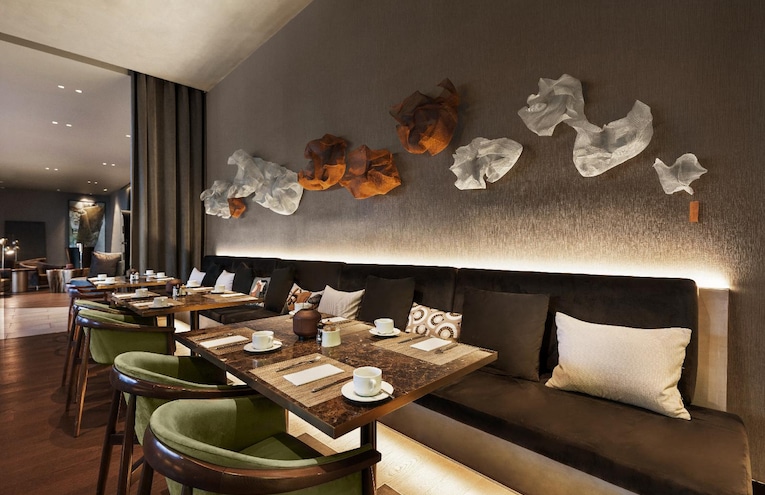 Restaurants - 3