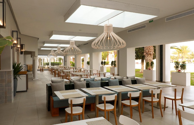 Restaurants - 3