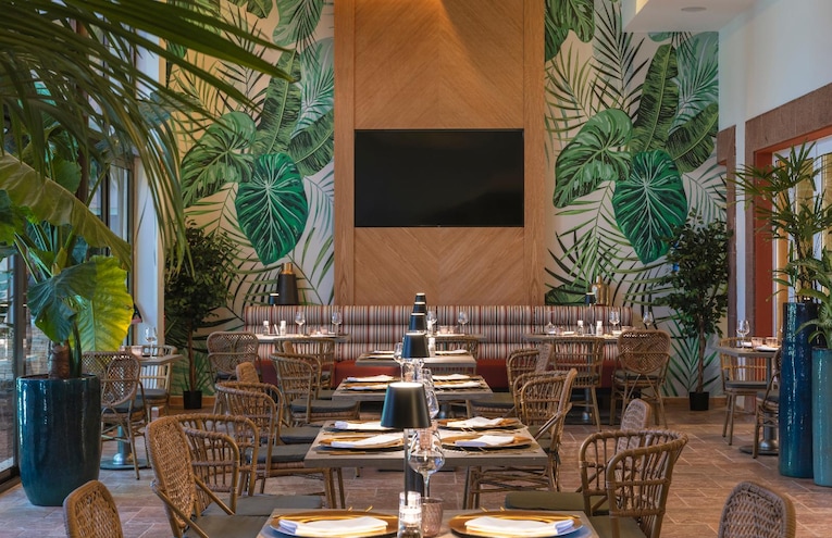Restaurants - 4